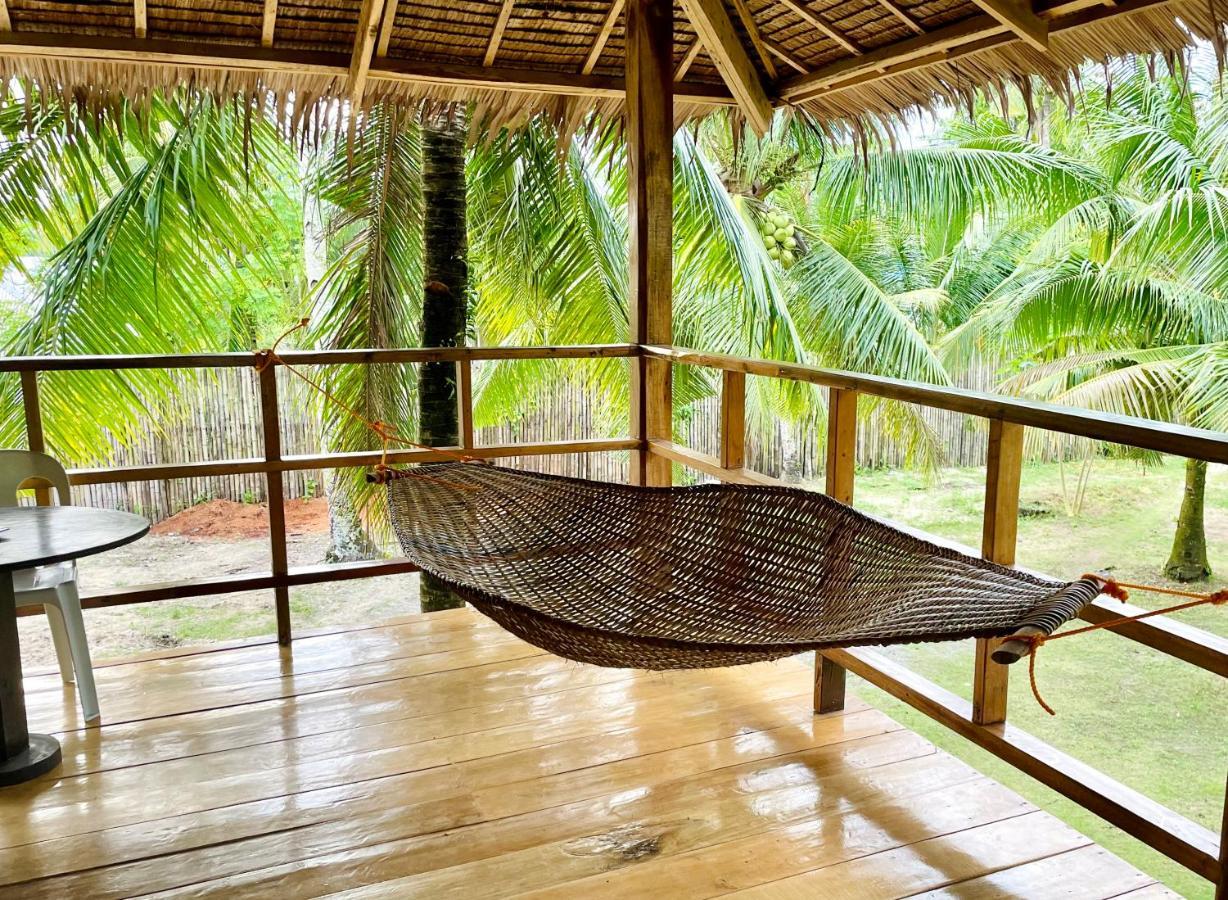 Siargao Sunflower Suites Хенерал Луна Екстериор снимка